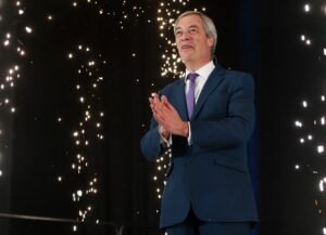 Özel: Nigel Farage'ın BAE Bakanı'nı övdüğü Dubai partisi