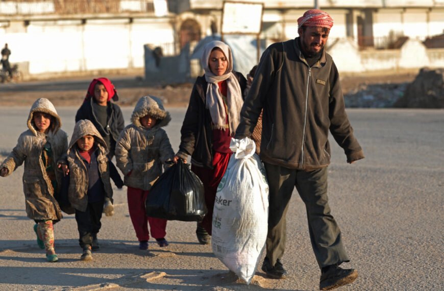 Suriyeli Kürtler, haklar kararnamesinin ardından anayasal tanıma istiyor