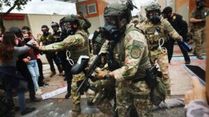 Trump'ın Görevine Başlamasından Beri 100,000 Yabancı Vizesi İptal Edildi