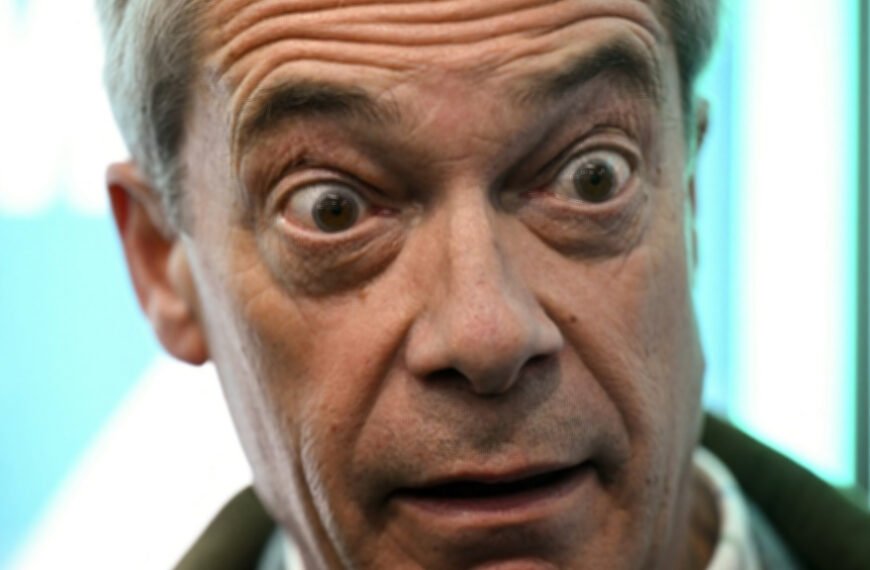 Nigel Farage, İngiltere'deki İslamcıların 'yerleştiğini' iddia etti