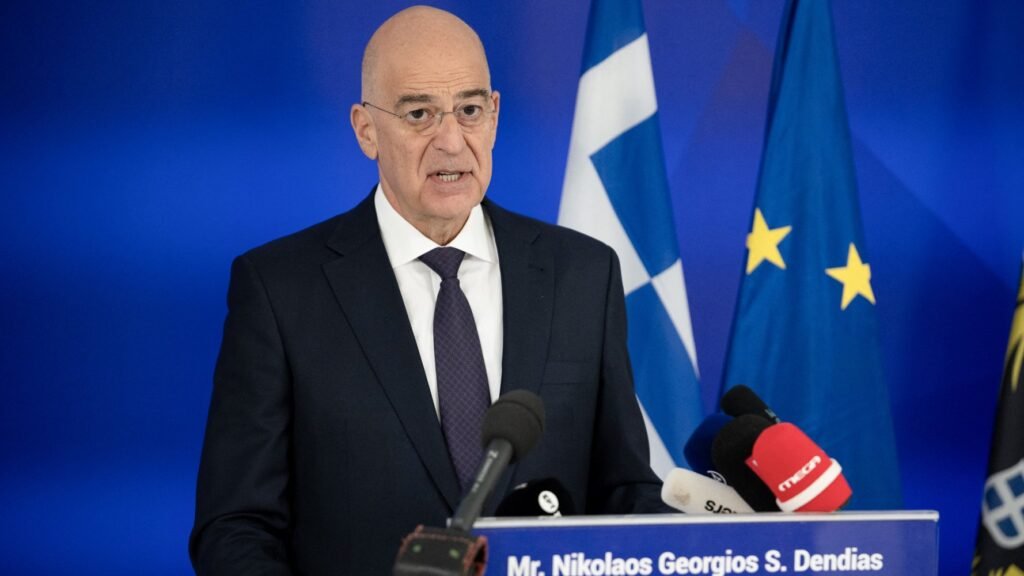 Yunan Savunma Bakanı, Türkiye Gerginliği Nedeniyle Zirveyi İhmal Edebilir