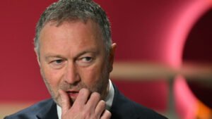 İngiltere'nin Yeni Aşırıcılık Önleme Önlemleri: 'Steroidli Önleme'