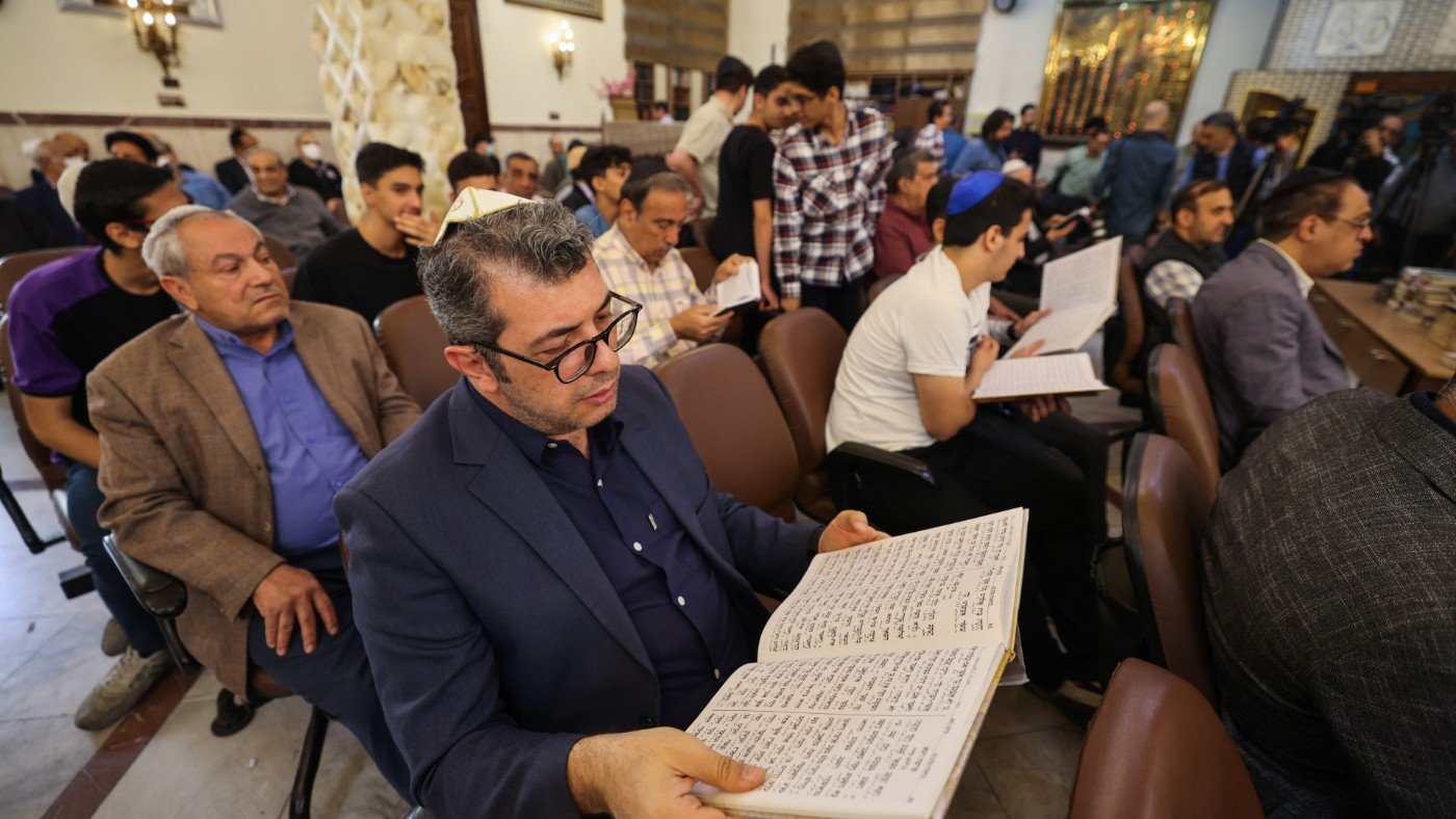 İran'daki Yahudiler, ABD-İsrail saldırılarıyla korku yaşıyor