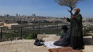 Jerusalem'de İbadet, Baskı ve Korkuyla Gölgelendi
