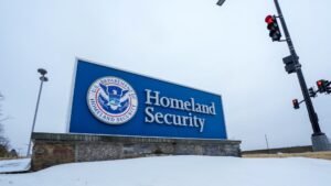 Somaliler için geçici vizeleri korumak adına Trump'a dava