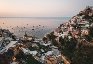 Yaz Kalabalığından Uzakta Amalfi Koyu’nın Büyüsü